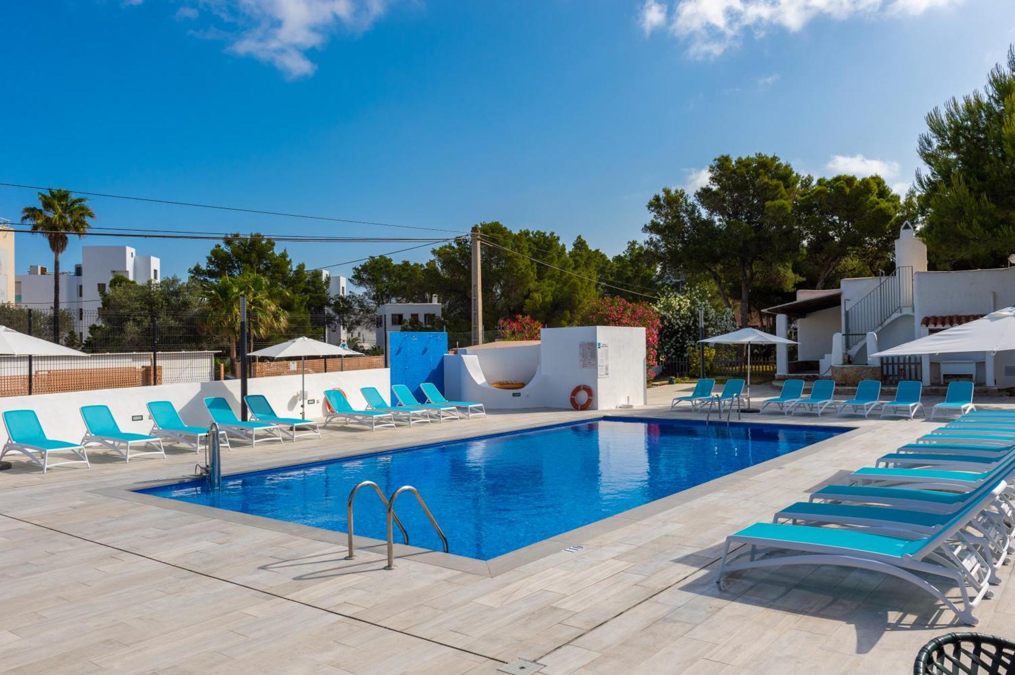 Aparthotel Vibra Club Maritim San Antonio  Exterior foto