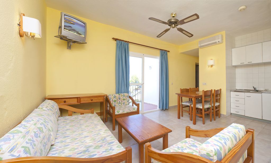 Aparthotel Vibra Club Maritim San Antonio  Cameră foto